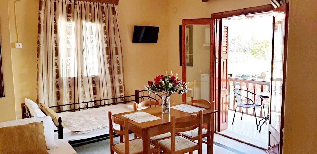 Hotel Mando Marathokampos Luaran gambar