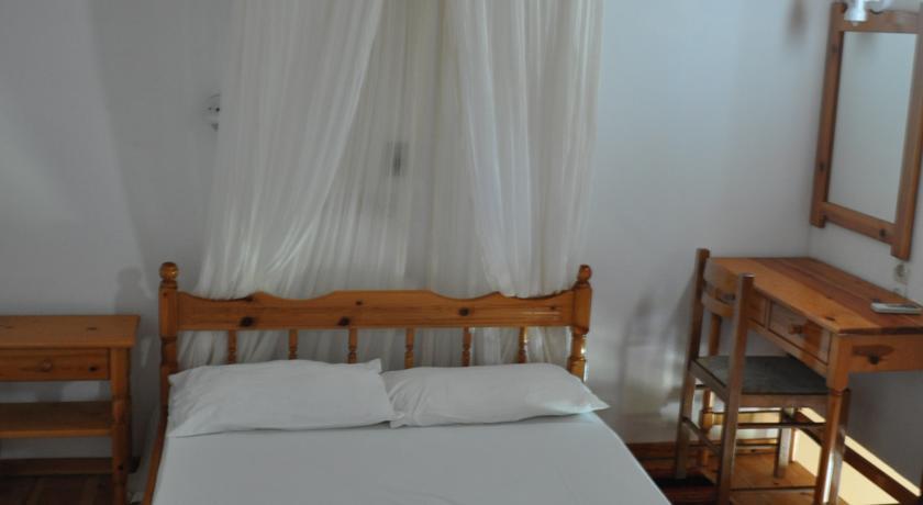 Hotel Mando Marathokampos Bilik gambar