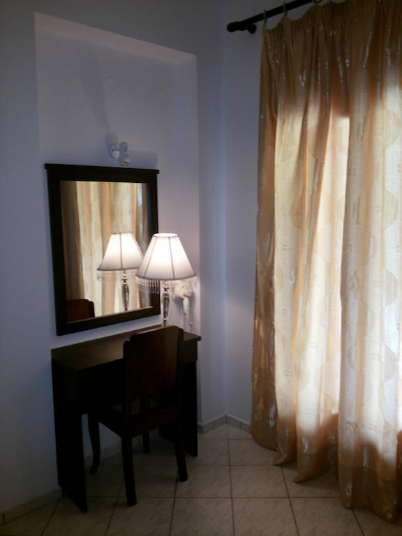 Hotel Mando Marathokampos Bilik gambar